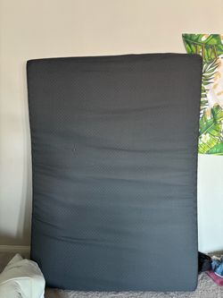 Full size mattress