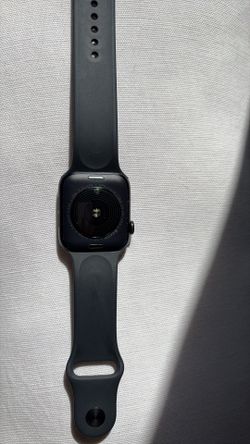Se 44MM Apple Watch