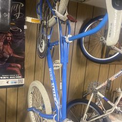 85 Hutch Windstyler 