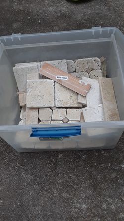 Italian Tile LOT NEW approx 100 Pieces 4x4 2x6 2x2 inches