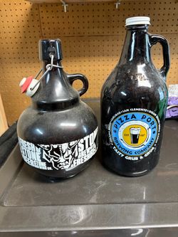 Stone and pizza port growlers