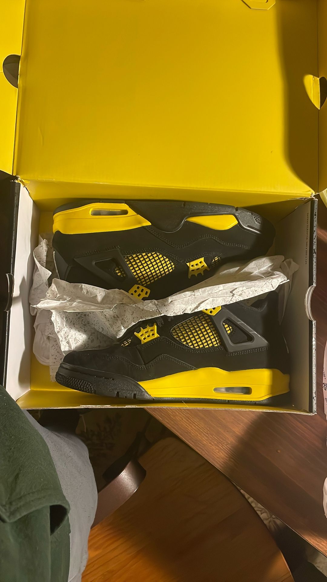 Air Jordan 4 Retro