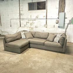 Sectional Couch 