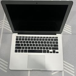 MacBook Air 13