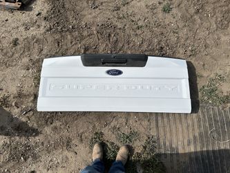 2017-2022 Ford Súper Duty Tailgate OEM