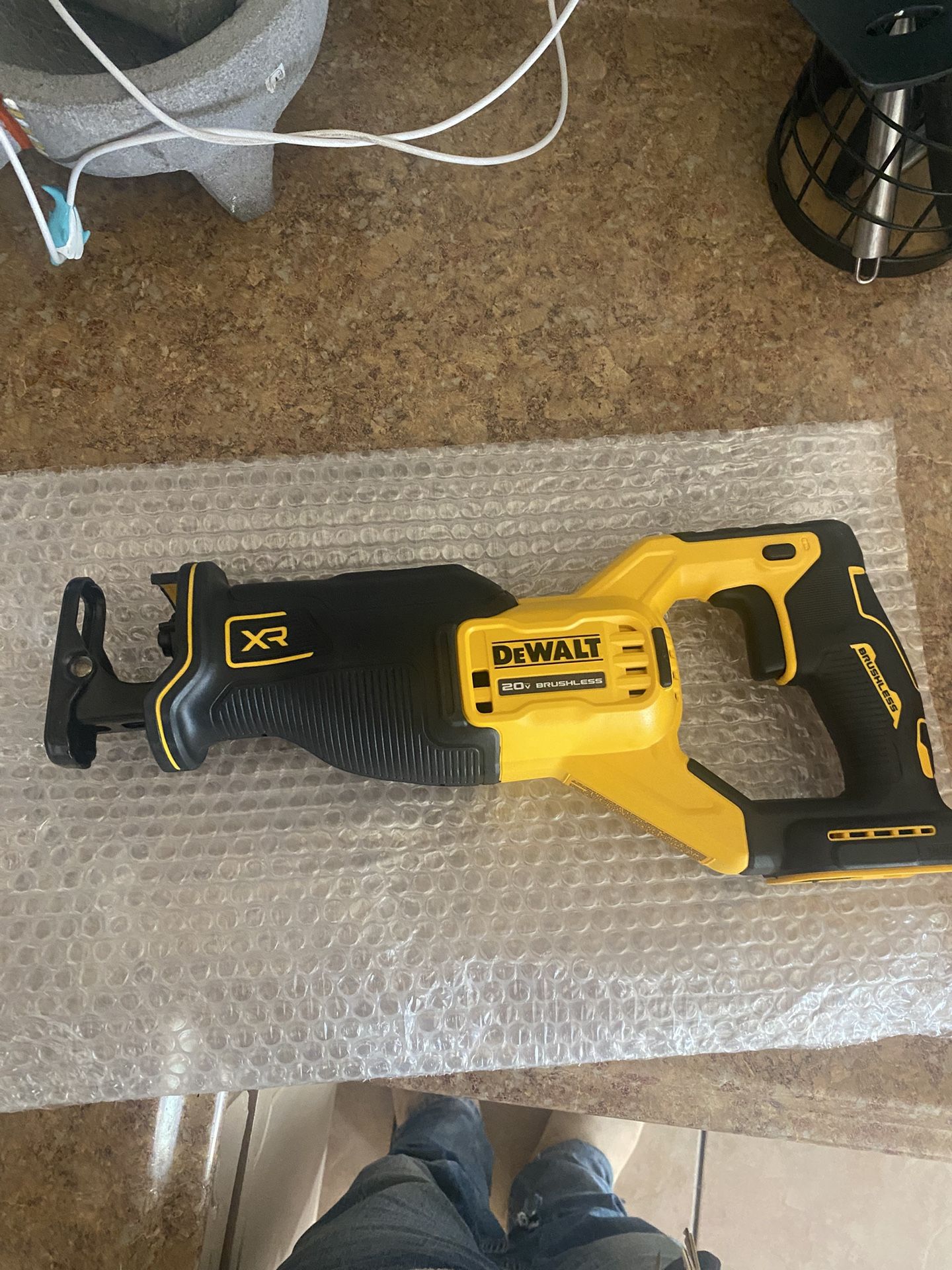 DEWALT Saw Zall/sander 20v Tool Only
