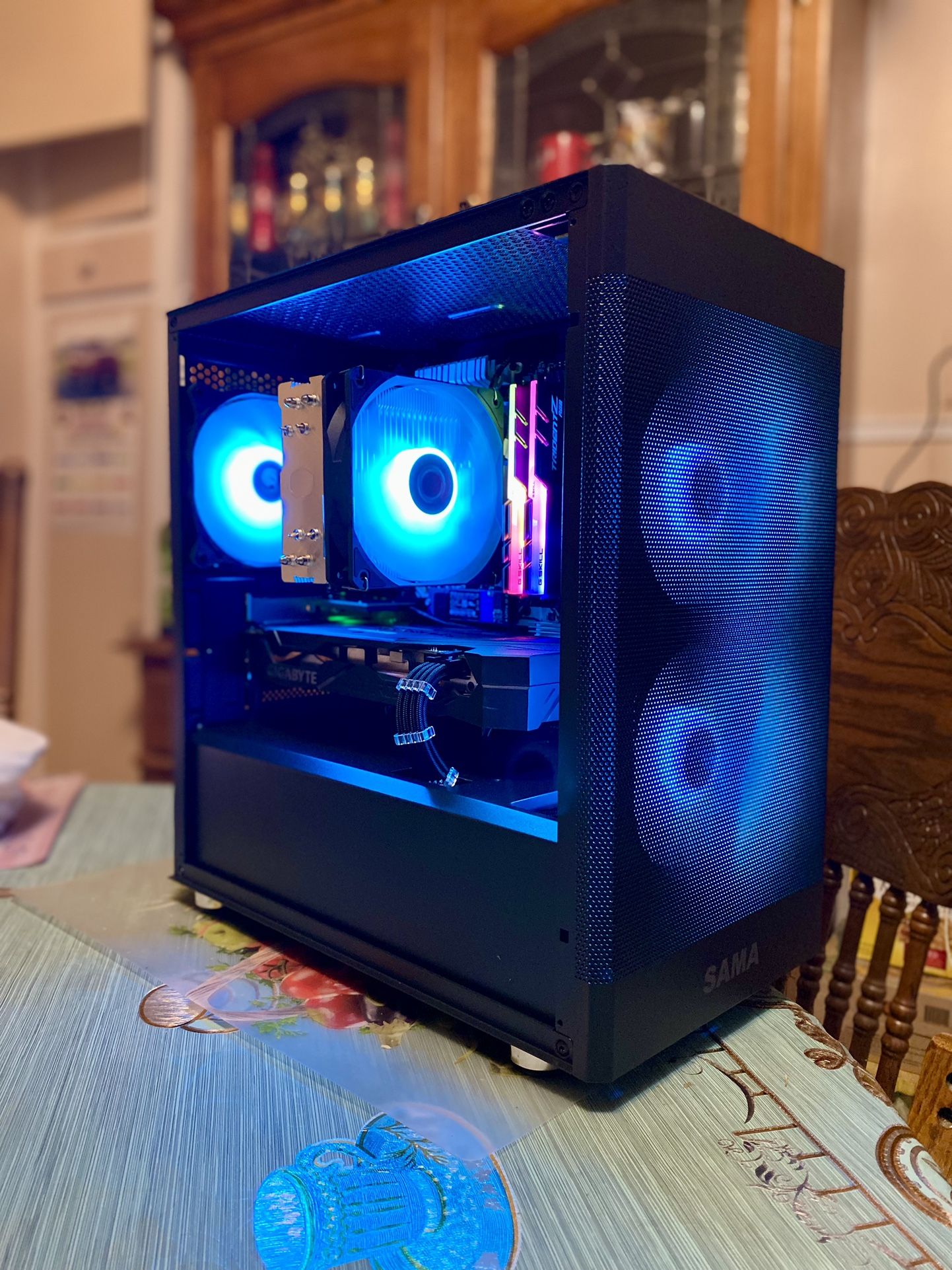 GREAT RTX Gaming PC / Ryzen 5 3600 / RTX 2060 SUPER / 16 GB RAM / 1.5 TB Storage