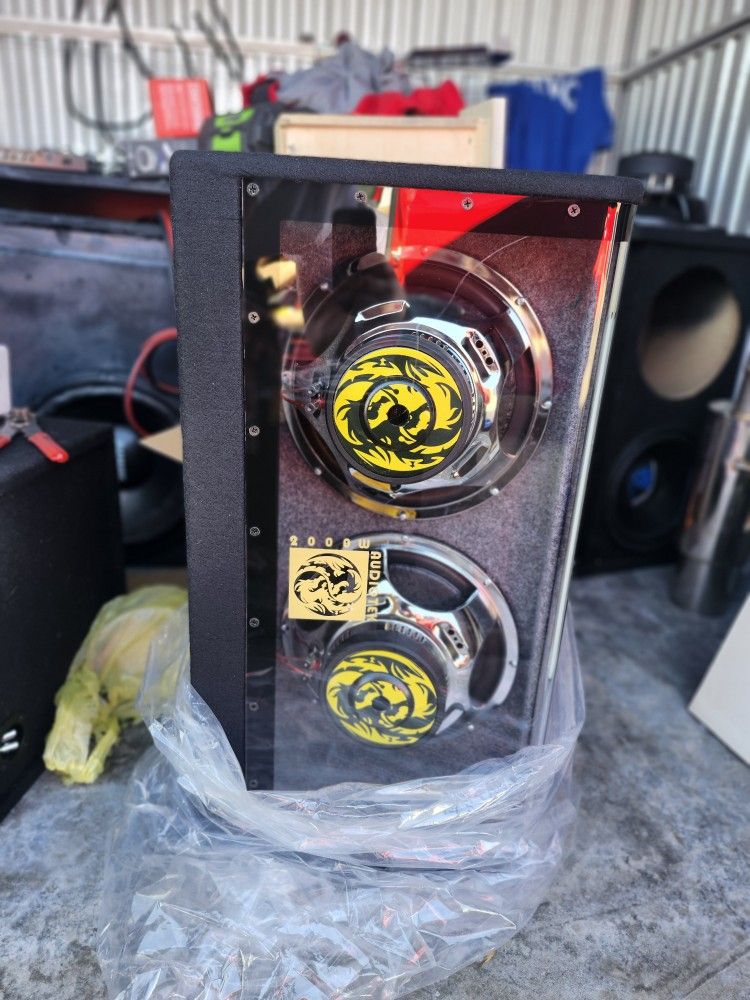 2 12 Inch Audio Tech In A Bandpass Box Brand New