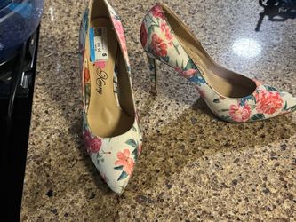 Shoe