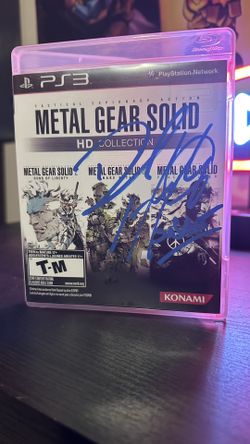Metal Gear Solid HD Collection PS3 (signed By David Hayter)