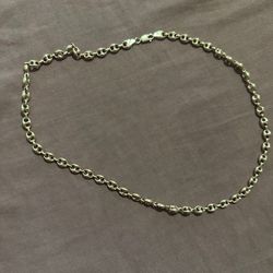 18k Gucci Necklace 