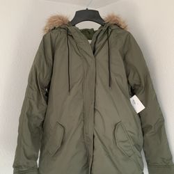 Women’s Parka Jacket Utility Size Medium Faux Fur Hood