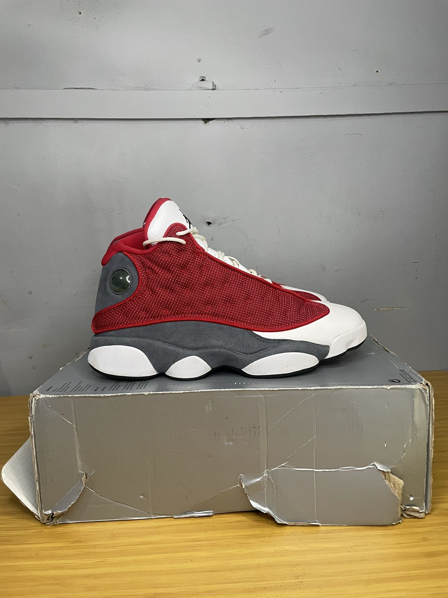 Jordan 13 Red Flint Size 9.5 Men