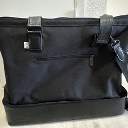 Large beis Weekender Bag