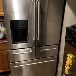 Kitchen Aid Refrigerator 