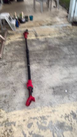 Red Cordless Pole Saw