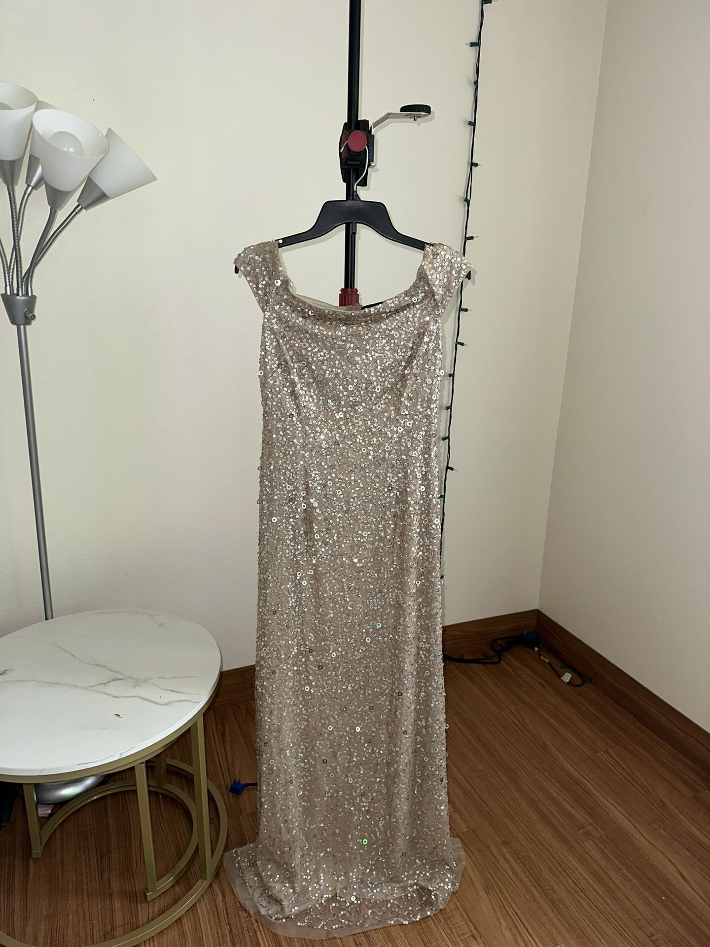 Elegant Sequin Evening Gown – Champagne Nude