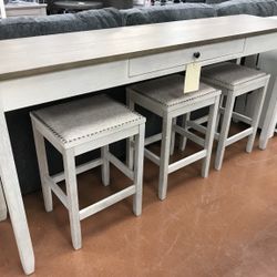 New 74” Table & 3 Stools 💥💥 HOT BUY