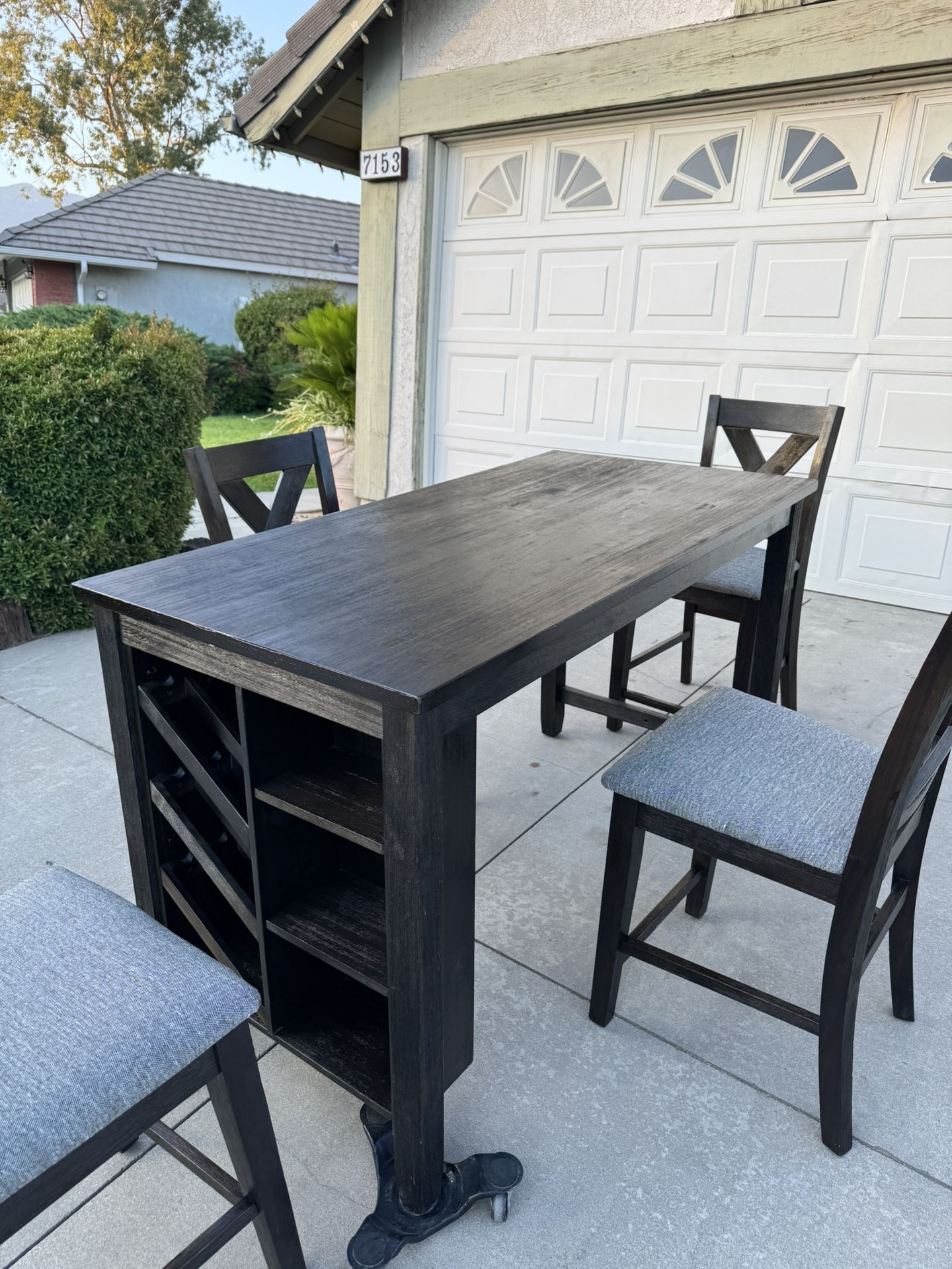 Rustic Dining Table With 4 Chairs