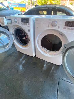LG washer and gas dryer, can be side by side or stacked