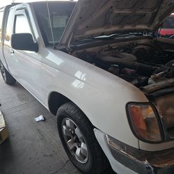 2000 nissan frontier