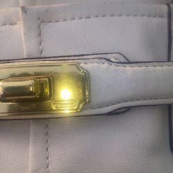 COACH WHITE PURSE