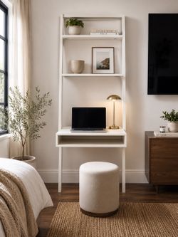West Elm Ladder Shelf Desk – White (28”) – Excellent Condition