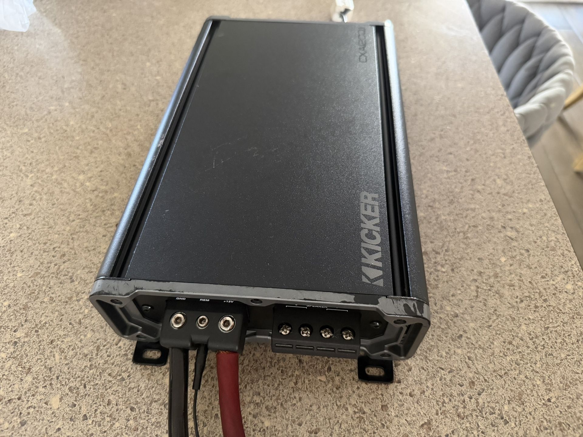 Amplifier Kicker CXA series 1channel Monoblock 2400watts max and 1200w rms Class D for Bass only for Subwoofers 1 ohm stable amp Compact amp