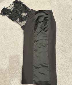 Bundle House Of CB London Midi Skirt & Lace Flower Top