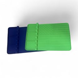 Set of 2 Silicone grill mats for bbq utensils blue & green American flag