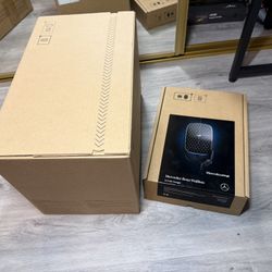 NEW Mercedes-Benz WallBox Home EV Car Charger Level 2 with Fixed Cable - 11.5 kW