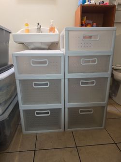 Sterilite stackable plastic drawers