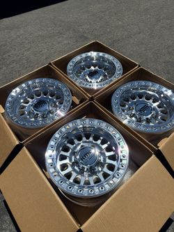 KMC KM239 IMPACT Beadlock 8x6.5 -38 17" Wheels