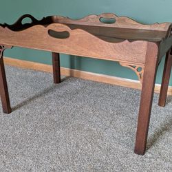Antique Wood Scalloped Gallery Tray Top Butler Coffee Cocktail Table 30"