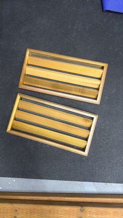 Cedar foundation vents