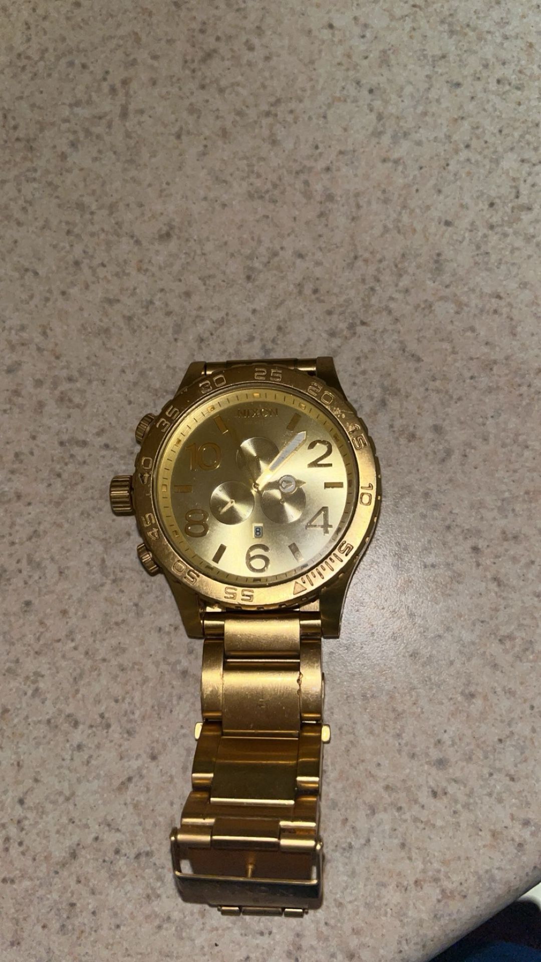 Nixon Watch