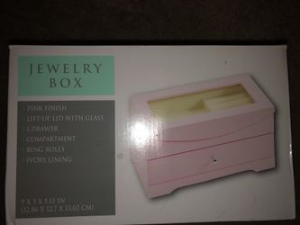 Jewelry box