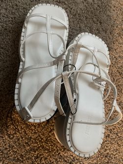 FOREVER 21 Platform Strappy Heel - White - Size 7