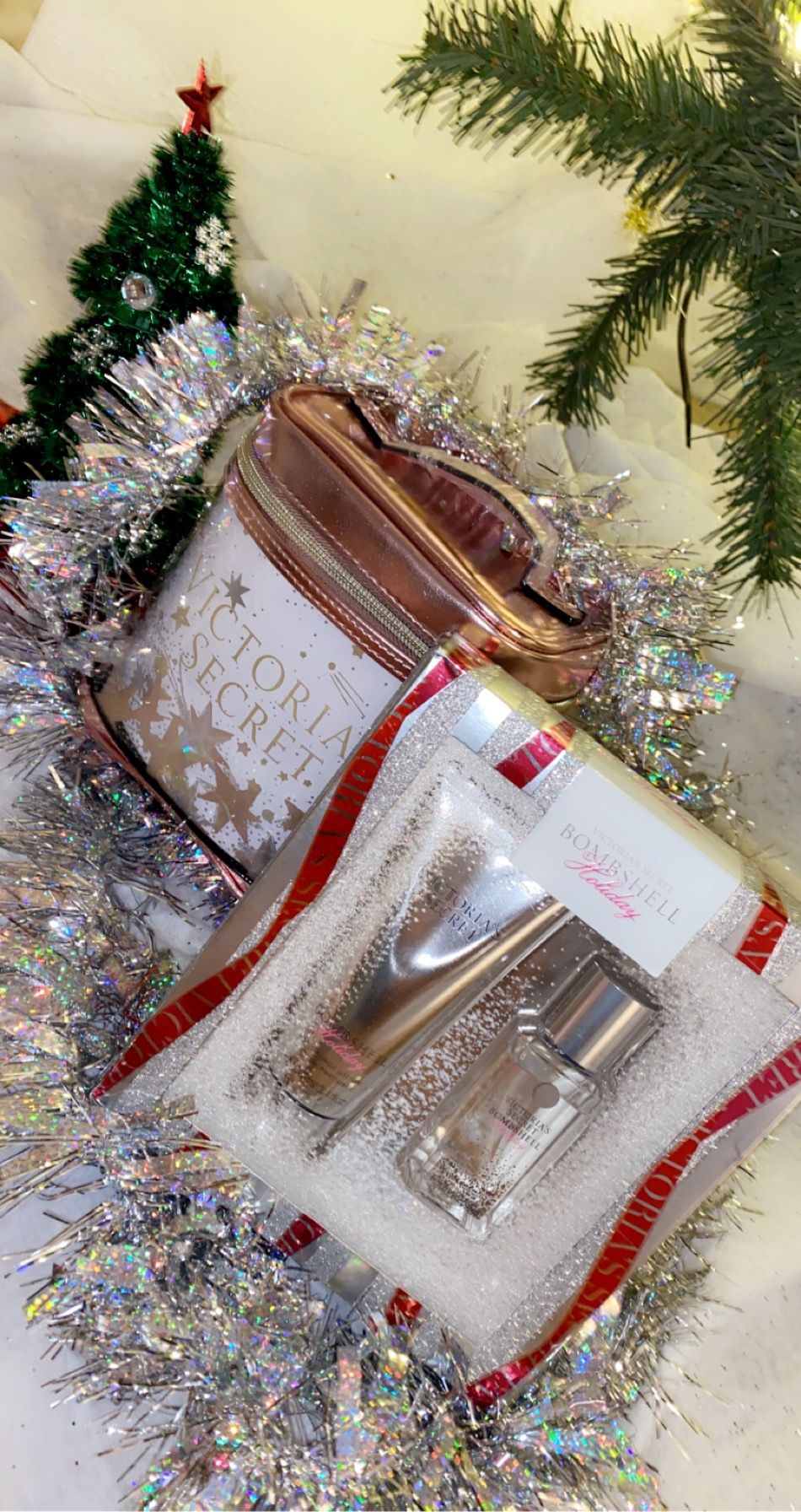 Christmas makeup gift bundle