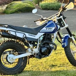 2016 Yamaha TW200 Dual sport Motorcycle Dirt Bike
