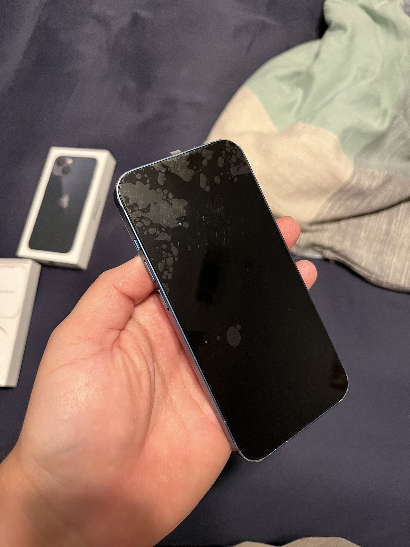iPhone 13