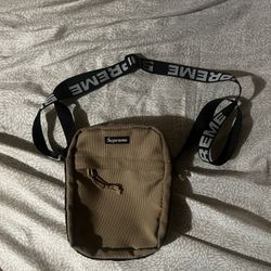 ss18 Supreme Shoulder Bag ‘Tan’