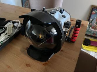 Ikelite 200DL Housing for Panasonic S1 with DL 8 Dome, DL 50mm extension, trigger, Vacuum pump