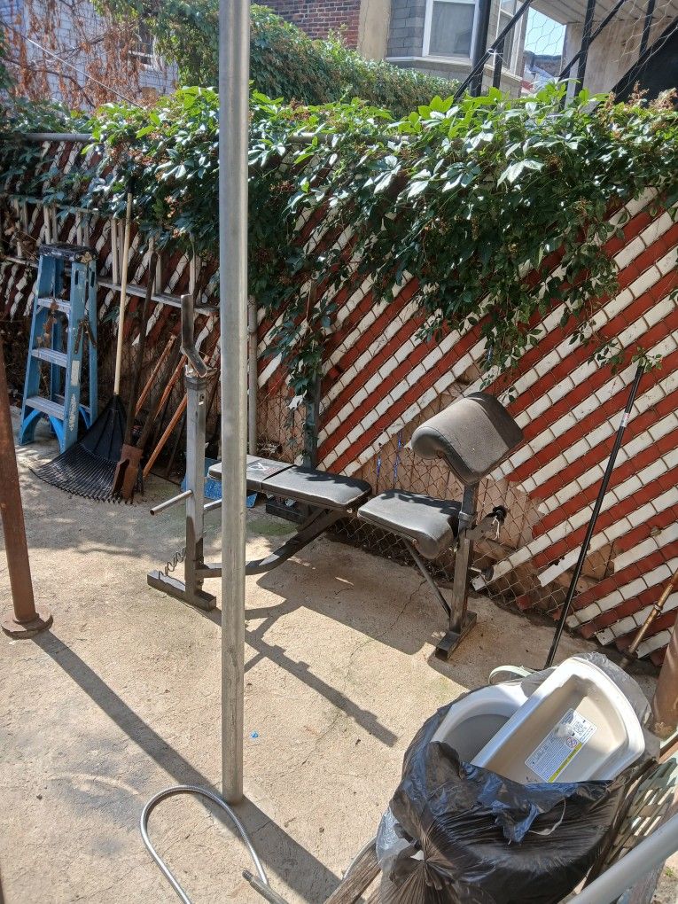 Weight Bench