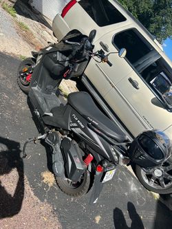 Moto fly wing 2024 , title clean