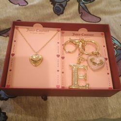 Guess Accessory Sets Bundles With Key Chains Take All For 15.00