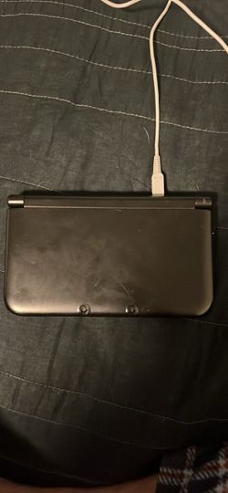 Nintendo 3DS XL Black Handheld Console