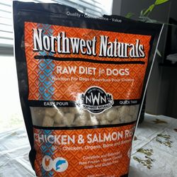 Chicken & Salmon Frozen Dog Food