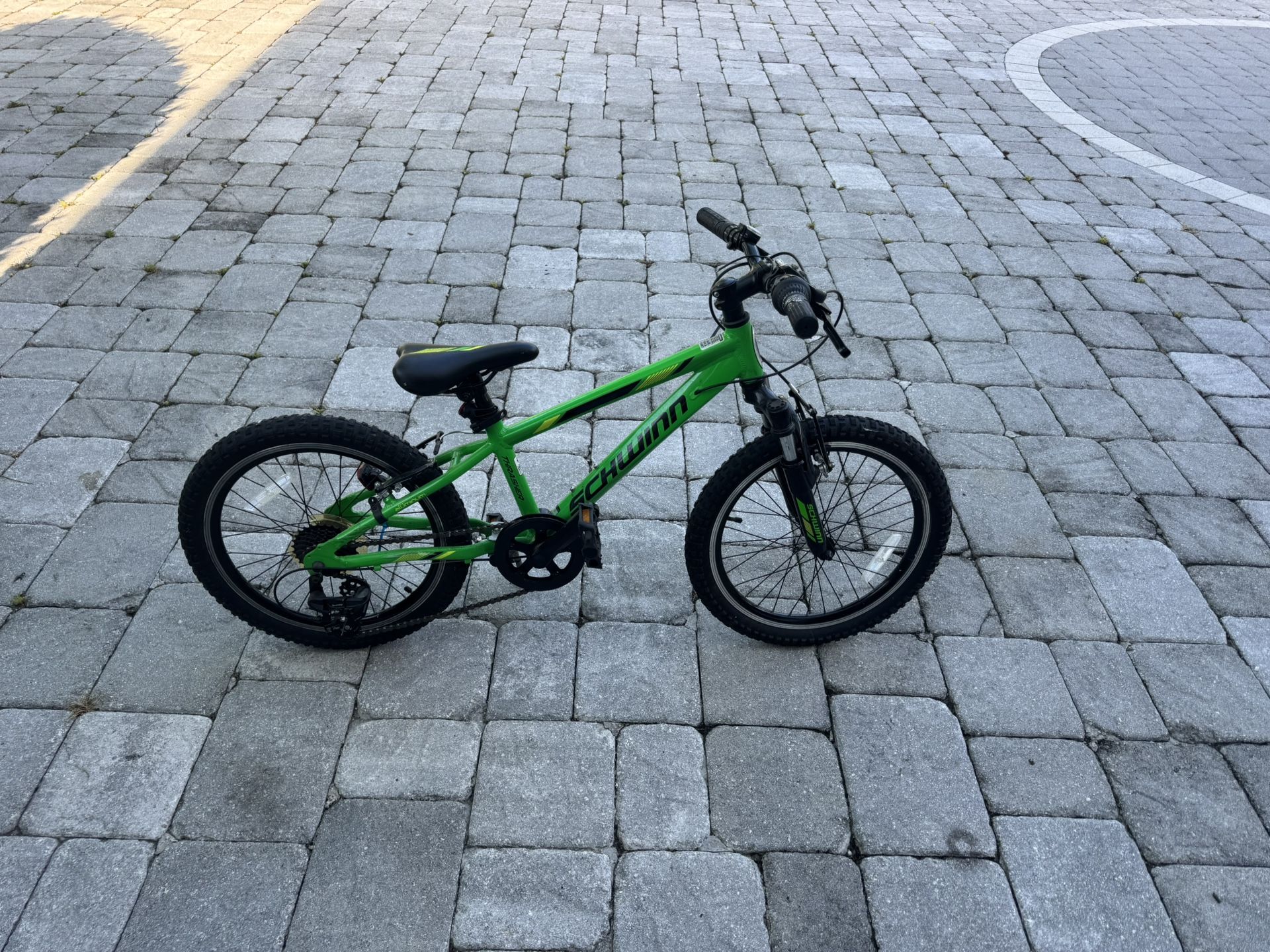 Schwinn Kids Mountain Bike