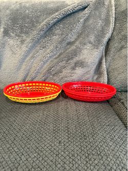 Red/Yellow Plastic Food Baskets- 4 count